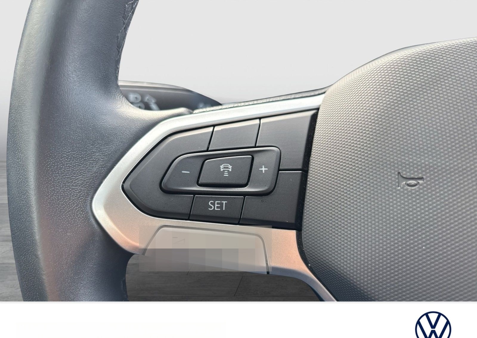 Volkswagen T-Roc 1.0 STYLE PANO AHK CAM ACC LM17 NAVI LED+ foto 15