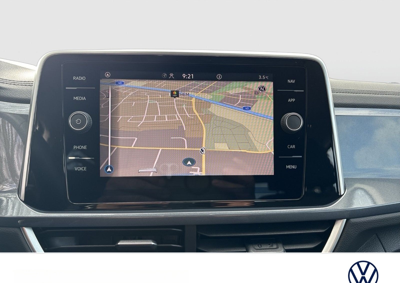 Volkswagen T-Roc 1.0 STYLE PANO AHK CAM ACC LM17 NAVI LED+ foto 10