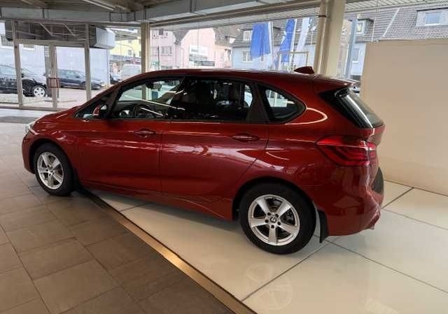BMW 220i Active Tourer Aut. Advantage Advantage*Navi foto 7