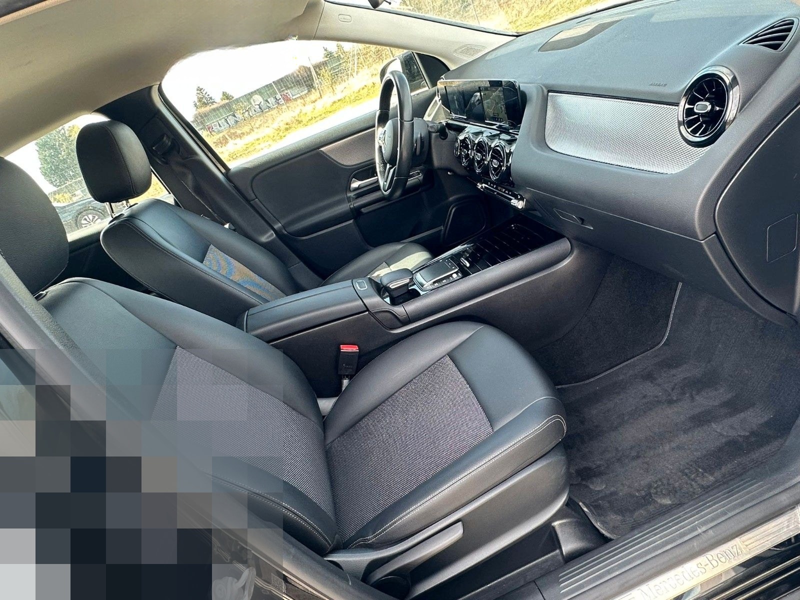 Mercedes-Benz GLA 180d Business Solution - Diesl foto 15