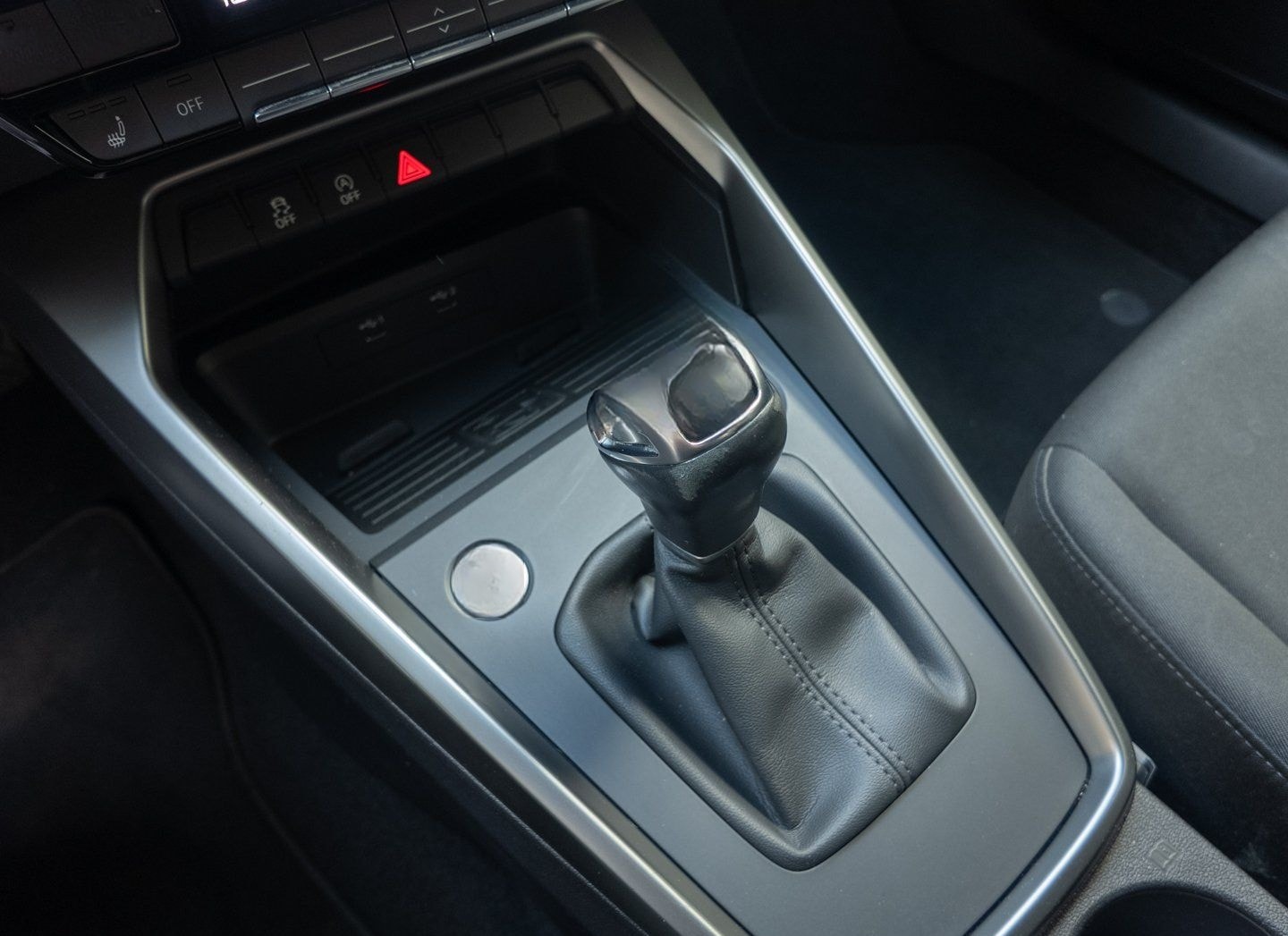 Audi A3 35 TFSI Sportback,advanced,LED,AHK,MMI,18Zoll foto 18