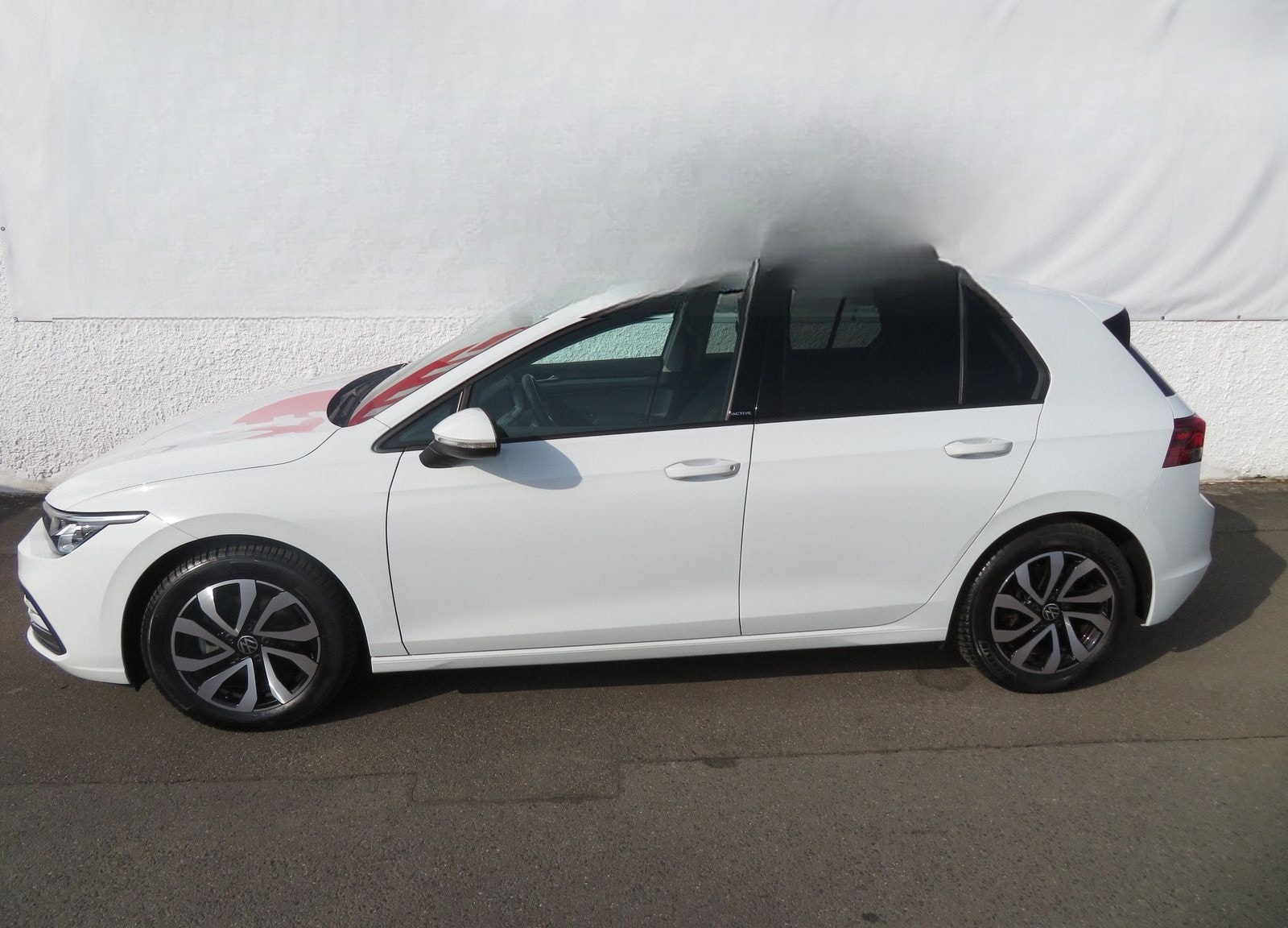 Volkswagen Golf VIII 2.0 TDI Active DSG LED Nav Ahk Rfk 16' foto 2