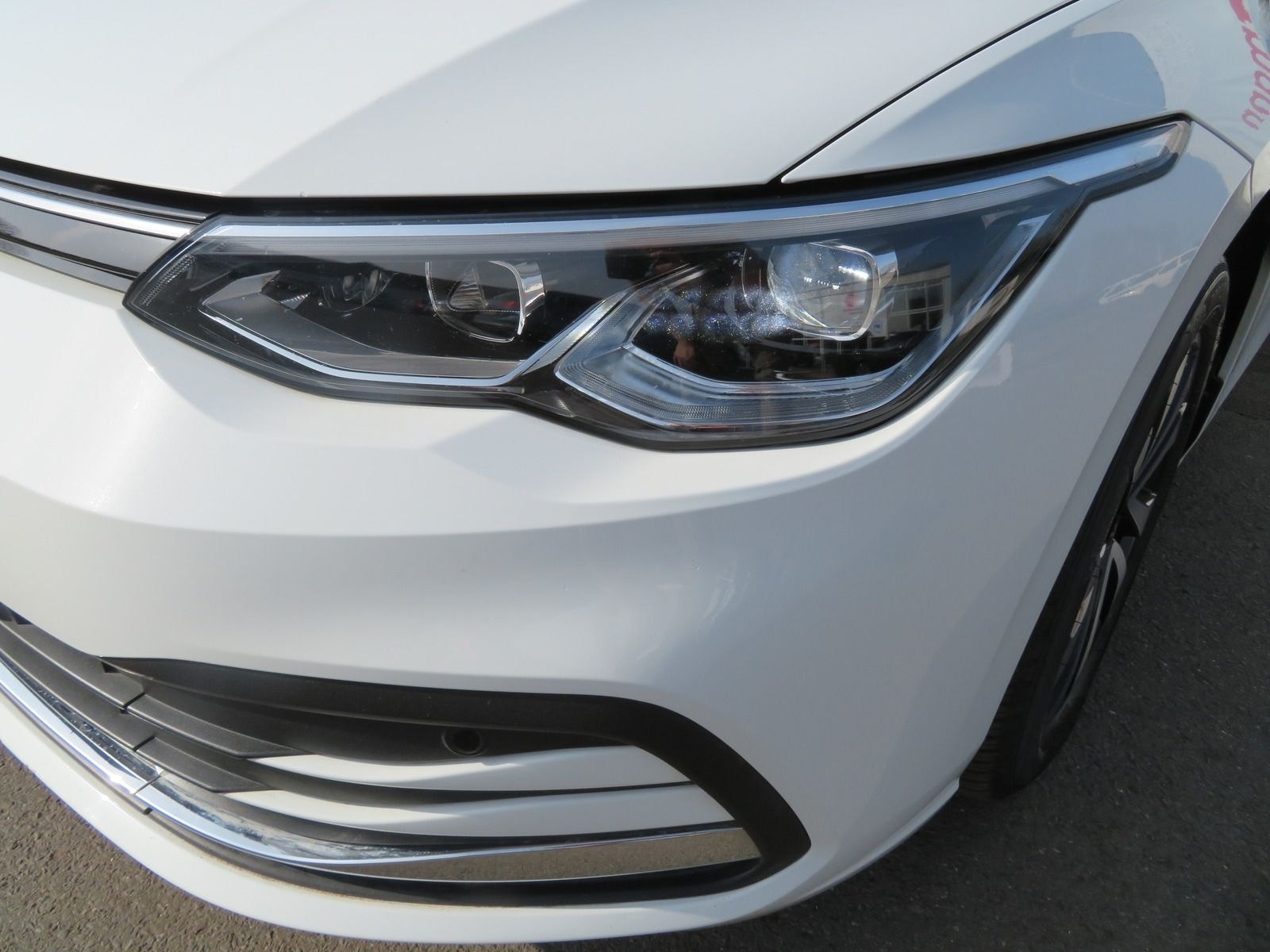 Volkswagen Golf VIII 2.0 TDI Active DSG LED Nav Ahk Rfk 16' foto 6