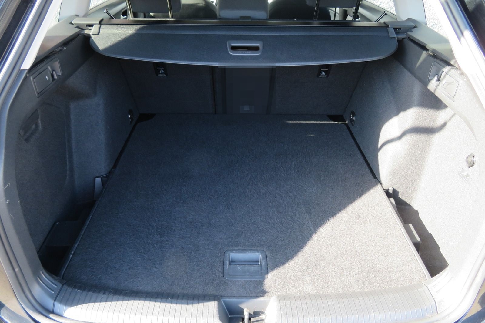 Volkswagen Golf VIII Variant 2.0 TDI Life DSG LED Navi Ahk foto 19