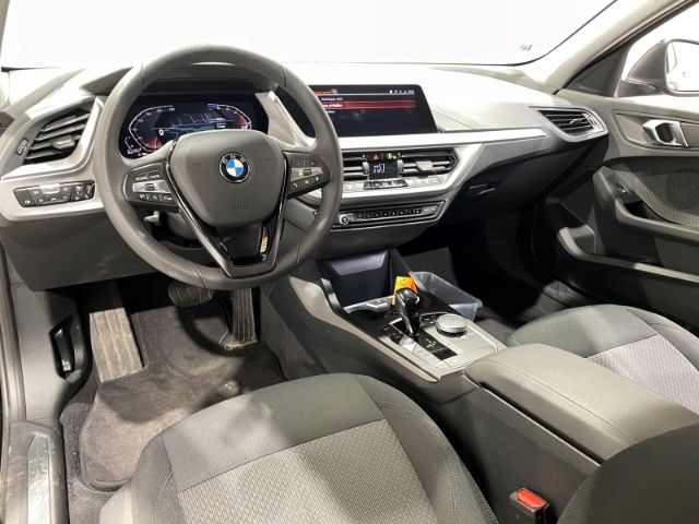 BMW 120 d Advantage Automatik EU6d Navi LED Virtual  foto 6