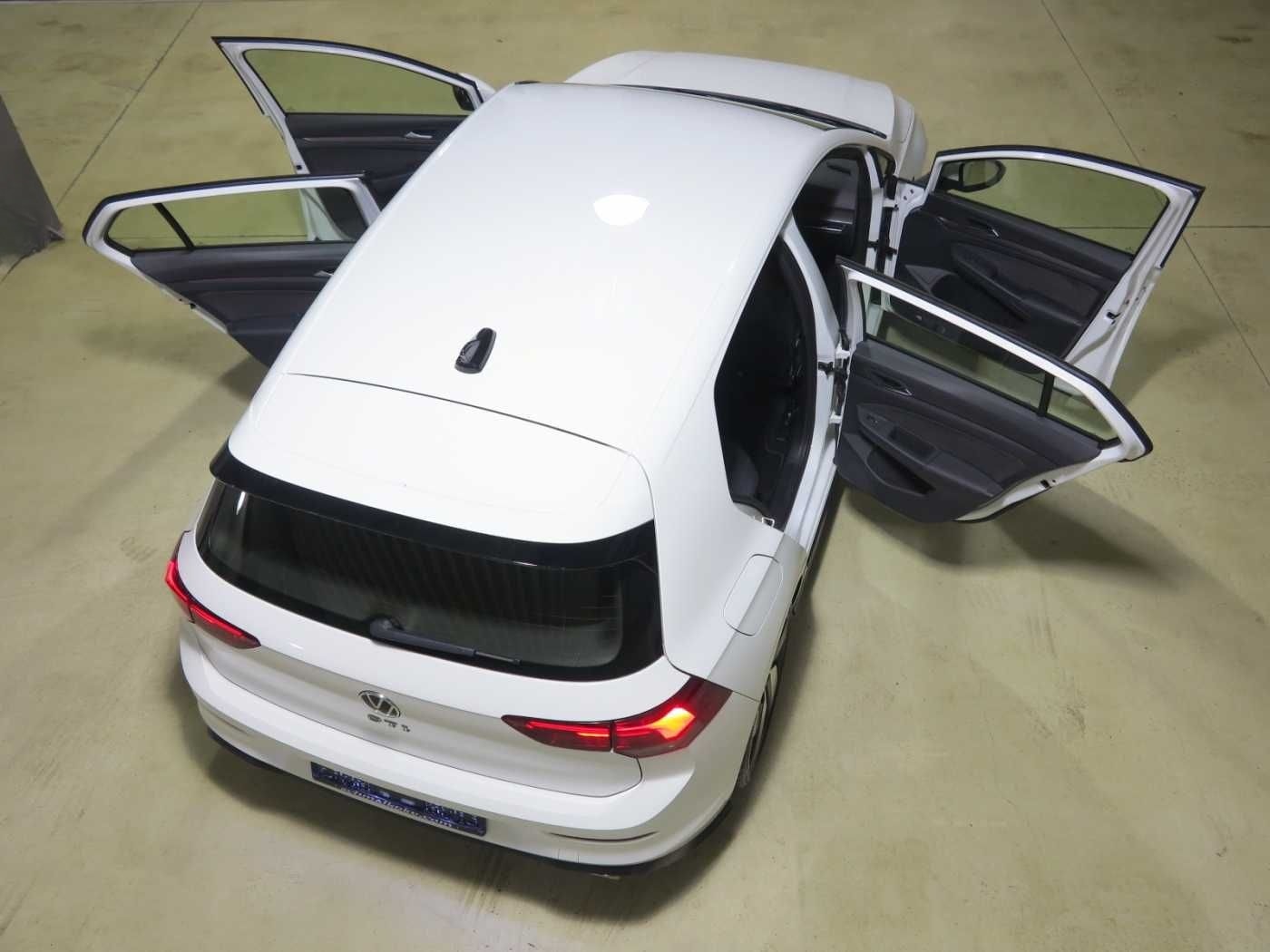 Volkswagen Golf VIII GTI 2.0 TSI OPF DSG7 Clubsport LM18 foto 15