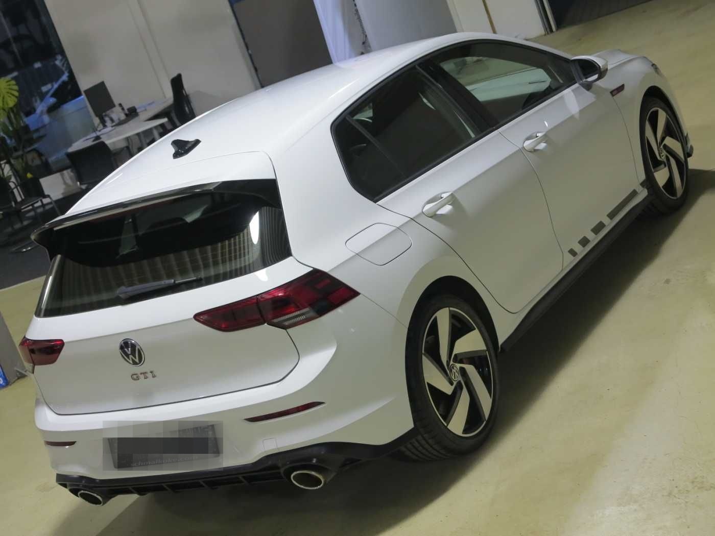 Volkswagen Golf VIII GTI 2.0 TSI OPF DSG7 Clubsport LM18 foto 3