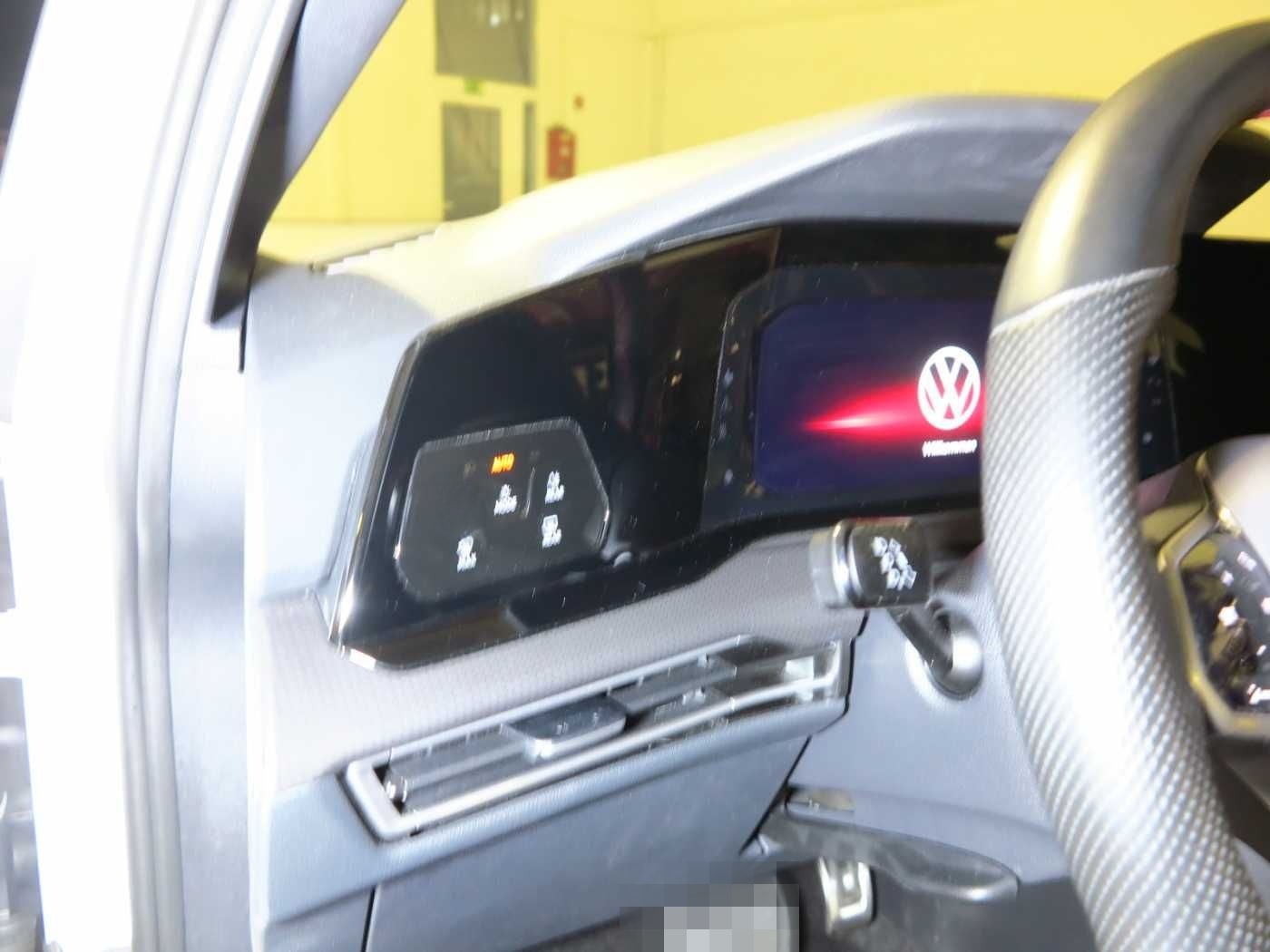 Volkswagen Golf VIII GTI 2.0 TSI OPF DSG7 Clubsport LM18 foto 23