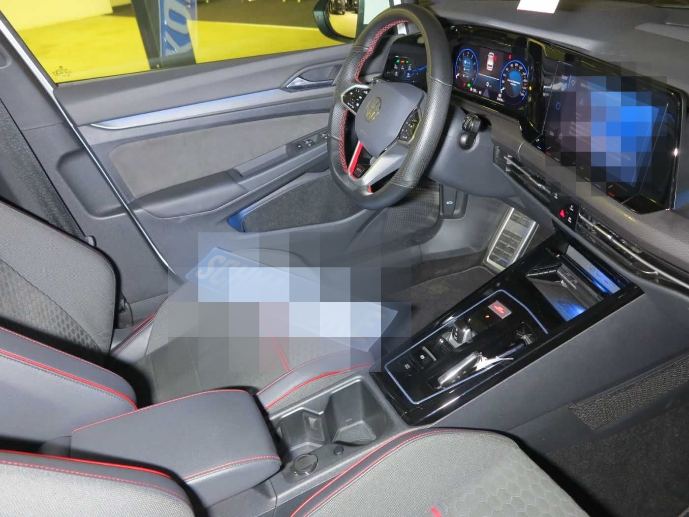 Volkswagen Golf VIII GTI 2.0 TSI OPF DSG7 Clubsport LM18 foto 4