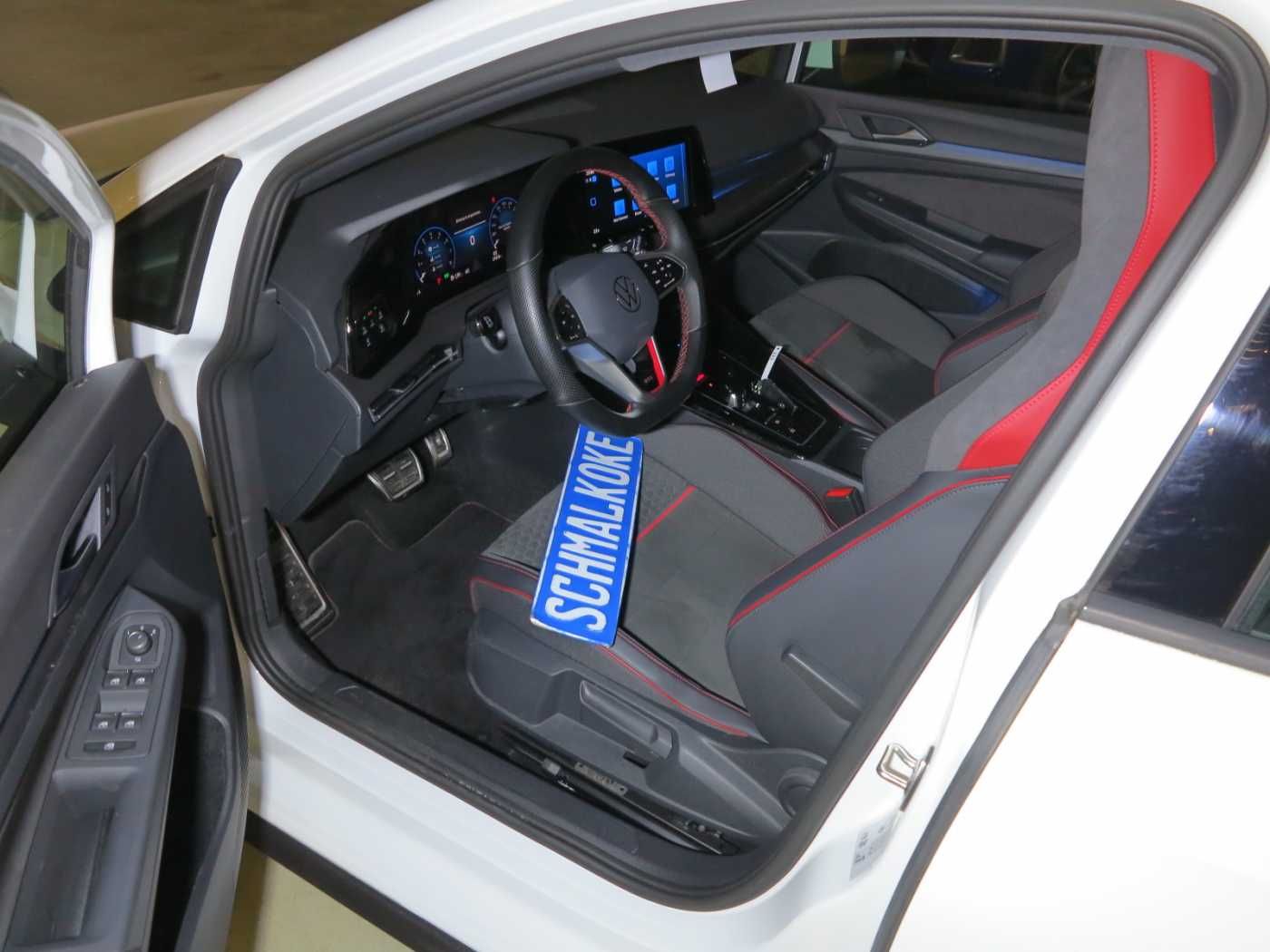 Volkswagen Golf VIII GTI 2.0 TSI OPF DSG7 Clubsport LM18 foto 6