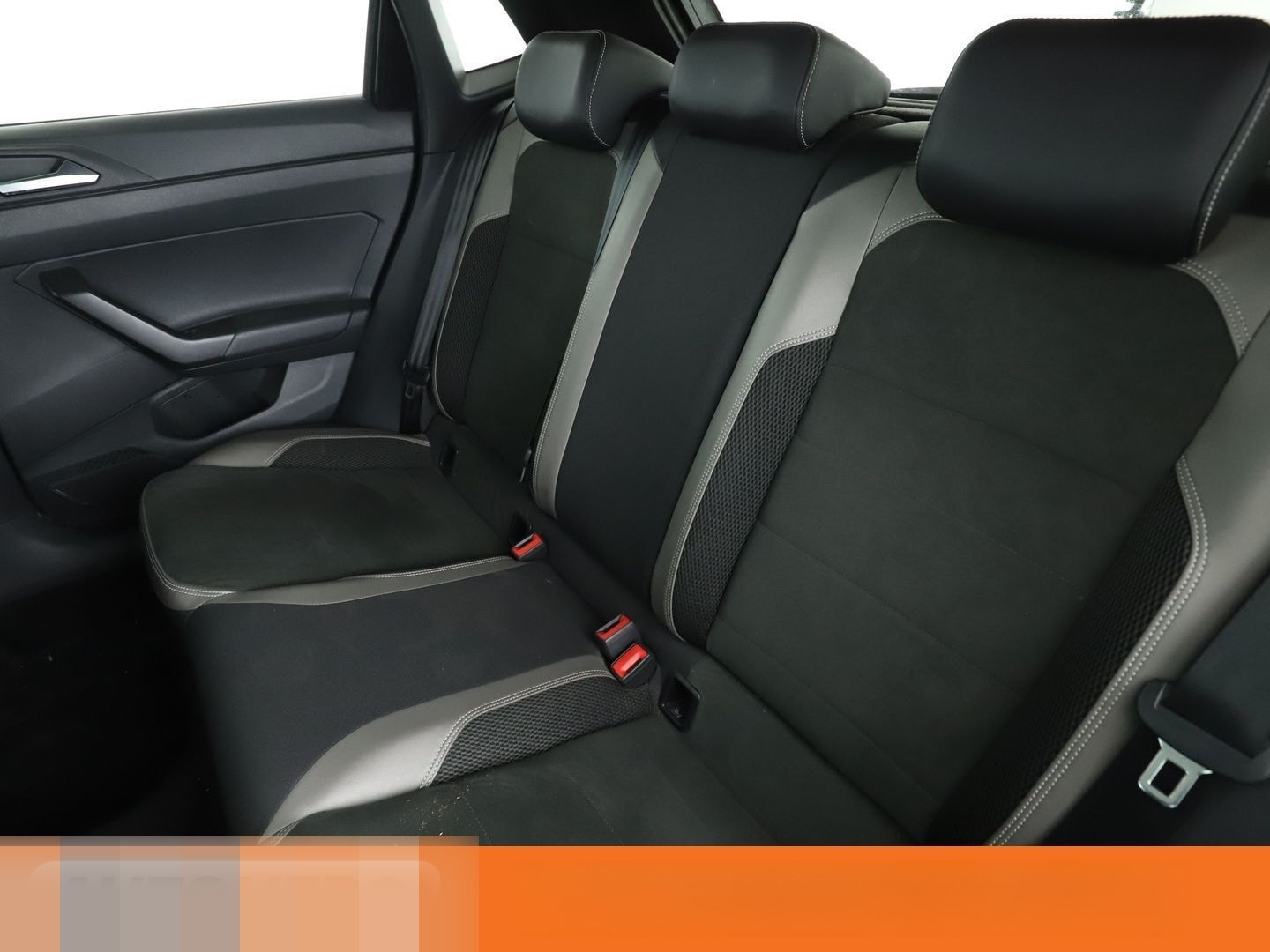 Volkswagen Polo 2.0 TSI GTI Aut.*CAM*LED*PANO*PDC*SHZ*KLIMA foto 14