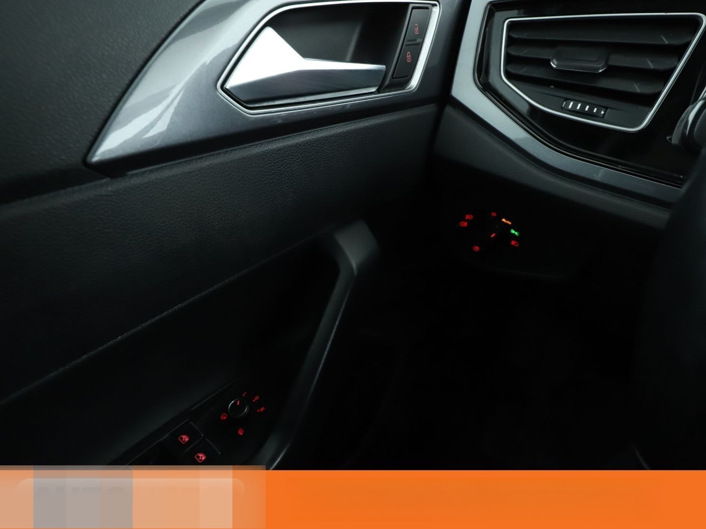 Volkswagen Polo 2.0 TSI GTI Aut.*CAM*LED*PANO*PDC*SHZ*KLIMA foto 24