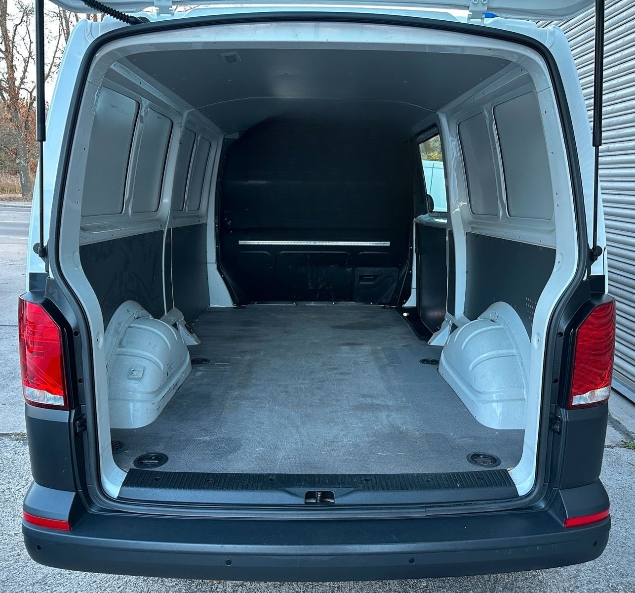 Volkswagen T6 Transporter Kasten Lang*NAVI*KLIMA* foto 5