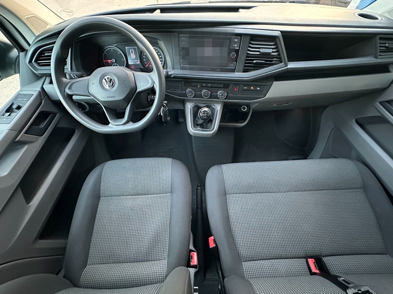 Volkswagen T6.1 Transporter*LANG*9-SITZE*2xKLIMA*PDC*AHK* foto 16