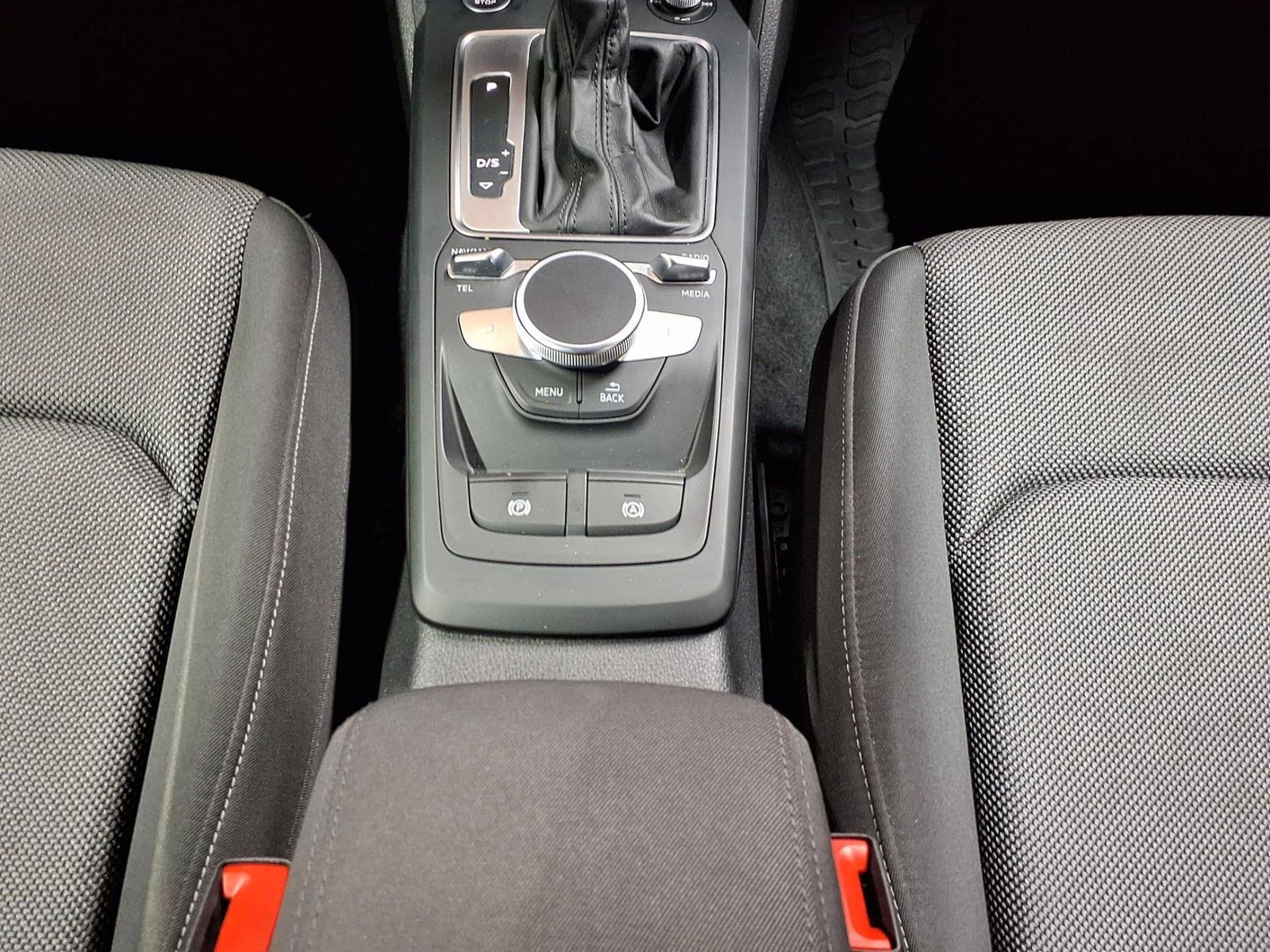 Audi Q2 35 TFSI S tronic advanced BLIS SHZ foto 5