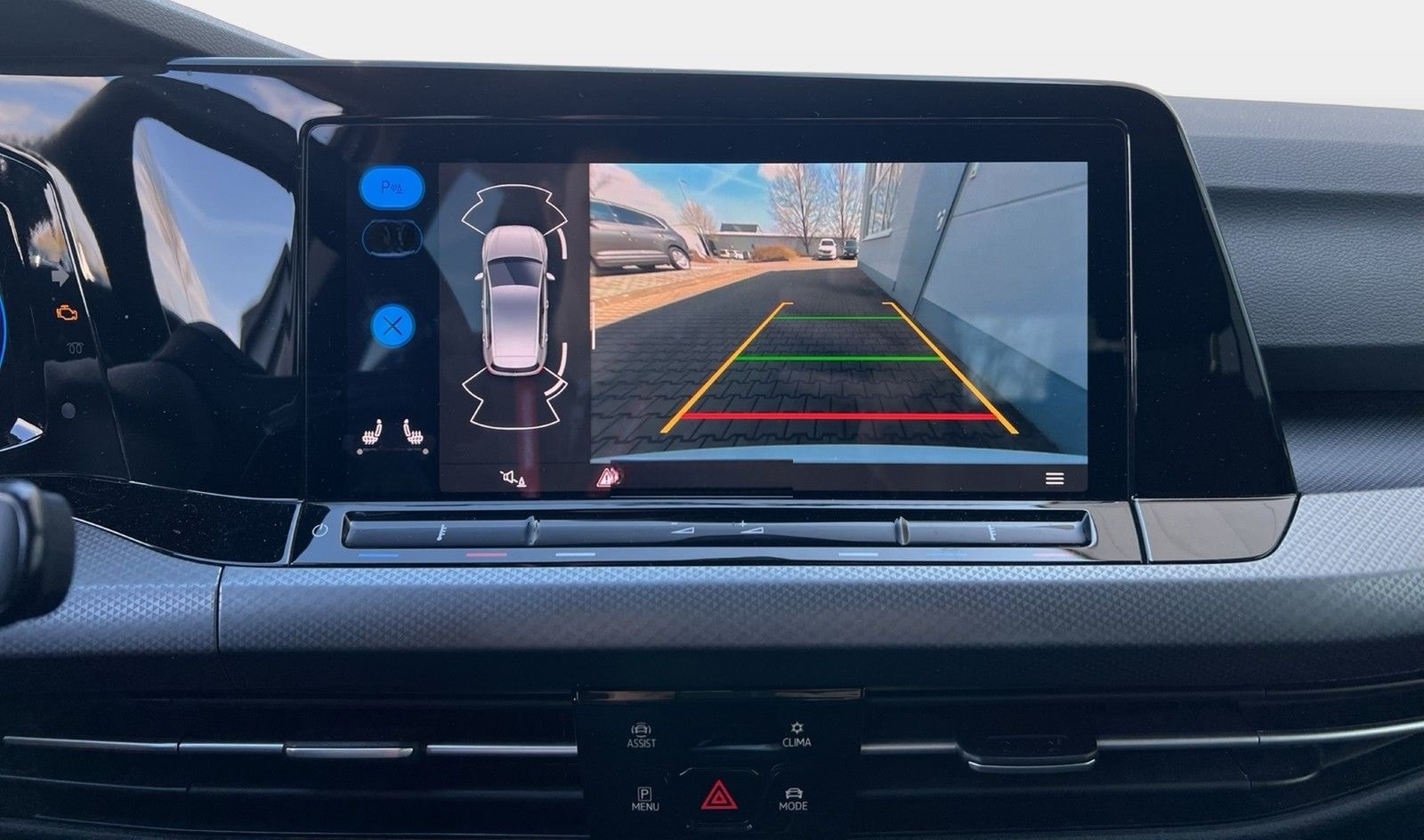 Volkswagen Golf VIII Lim. 1.5 TSI ACTIVE STHZ LED+ HuD RFK foto 18