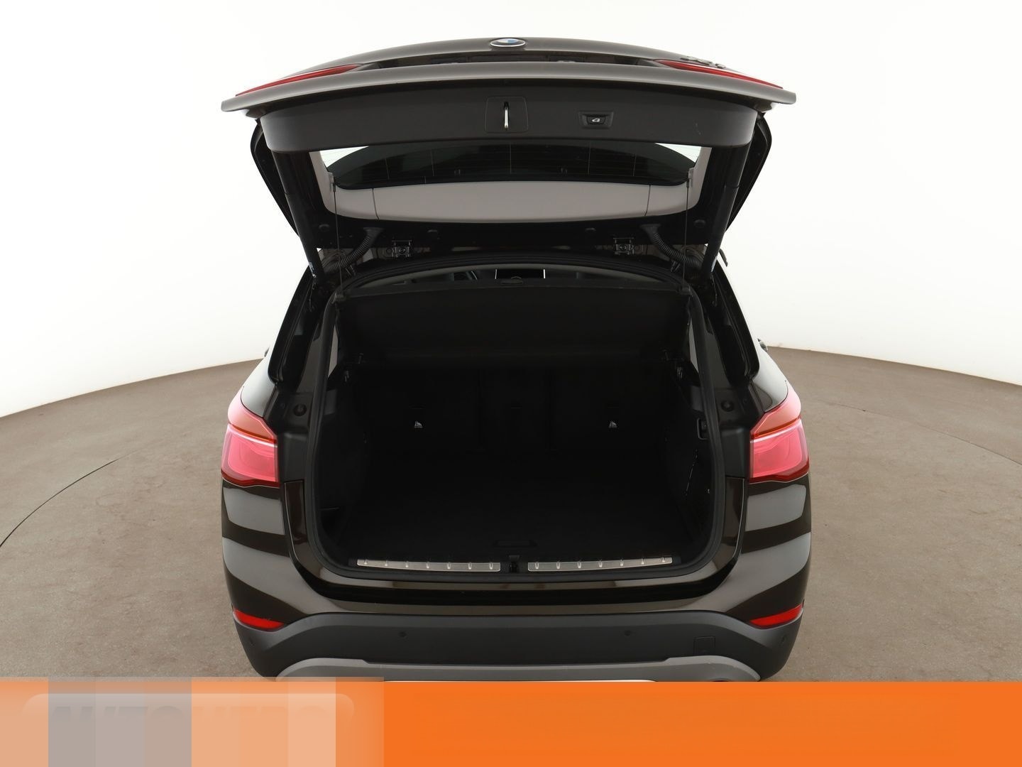 BMW X1 xDrive 25i xLine Aut.*NAVI*TEMPO*PDC*SHZ*LIM* foto 17