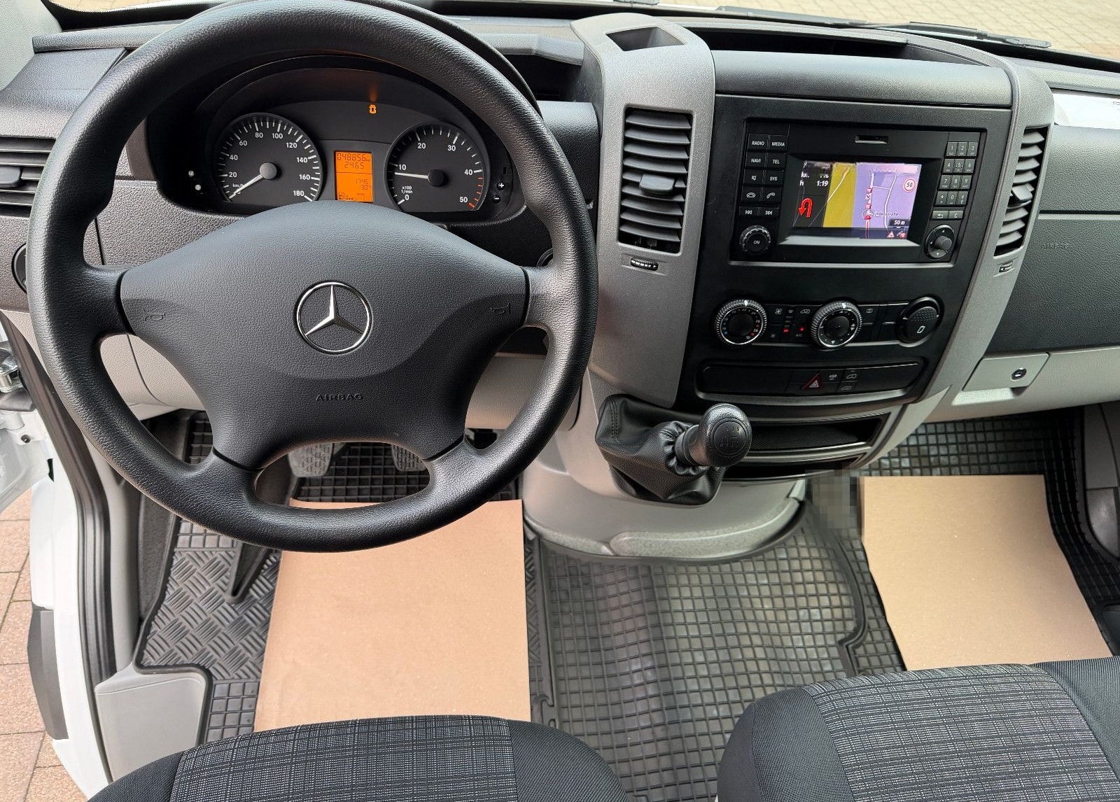 Mercedes-Benz Sprinter Kasten 311 CDI L2H1 RWD Kamera Navi foto 13
