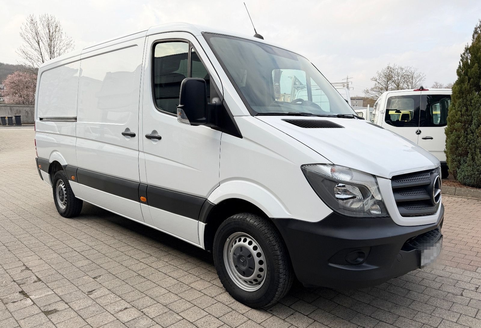 Mercedes-Benz Sprinter Kasten 311 CDI L2H1 RWD Kamera Navi foto 4