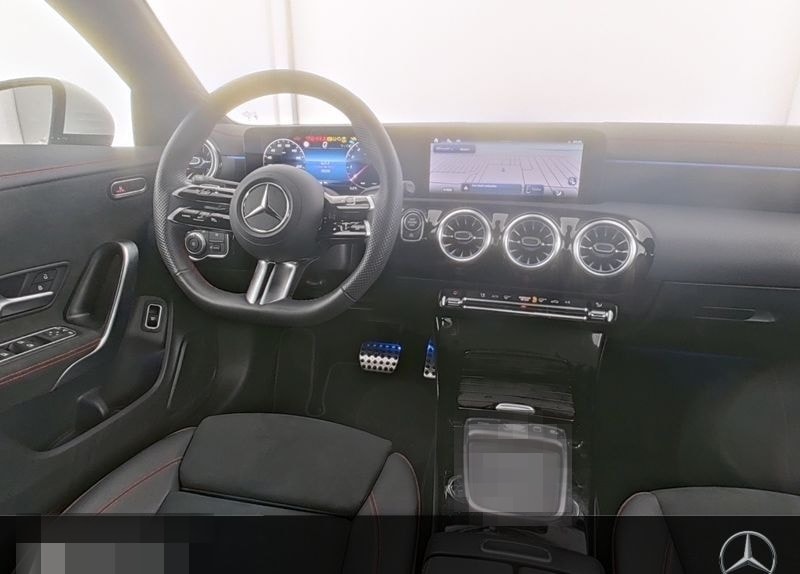 Mercedes-Benz CLA 200 Coupé AMG Navi PDC Kamera LED Keyless. foto 6