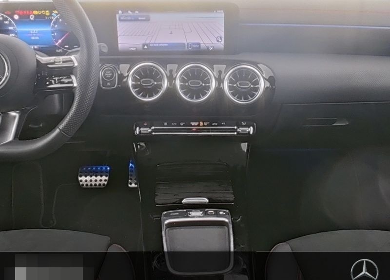 Mercedes-Benz CLA 200 Coupé AMG Navi PDC Kamera LED Keyless. foto 10