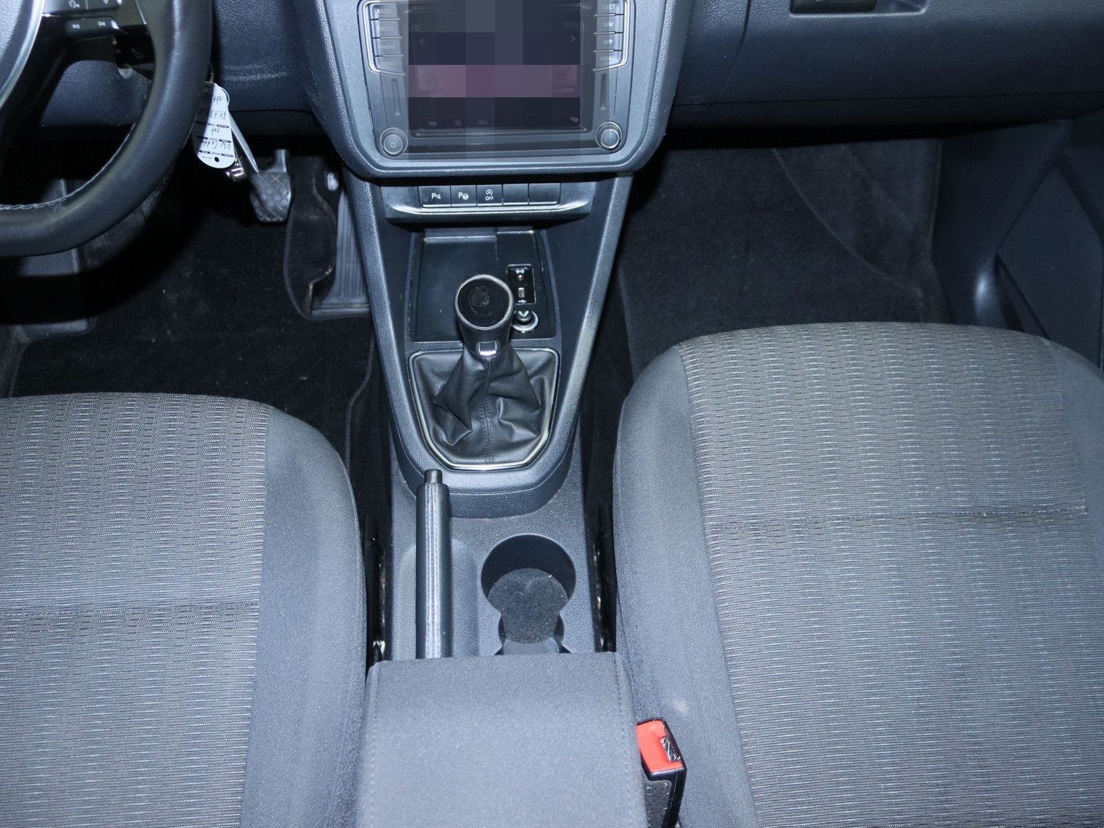 Volkswagen Caddy Maxi 1.4 TSI BMT Comfortline AHK ACC NAVI foto 19