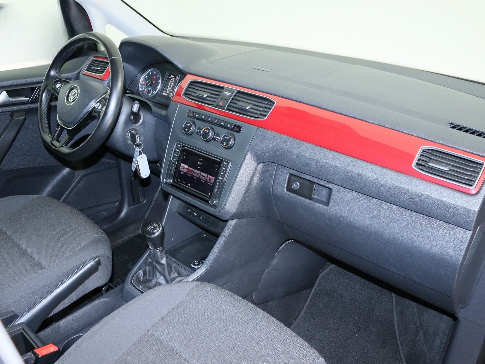 Volkswagen Caddy Maxi 1.4 TSI BMT Comfortline AHK ACC NAVI foto 9