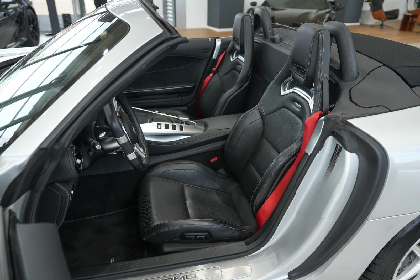 Mercedes-Benz AMG GT Road. *AMG-PERF-SITZE*NIGHT*SPORTABGAS* foto 16