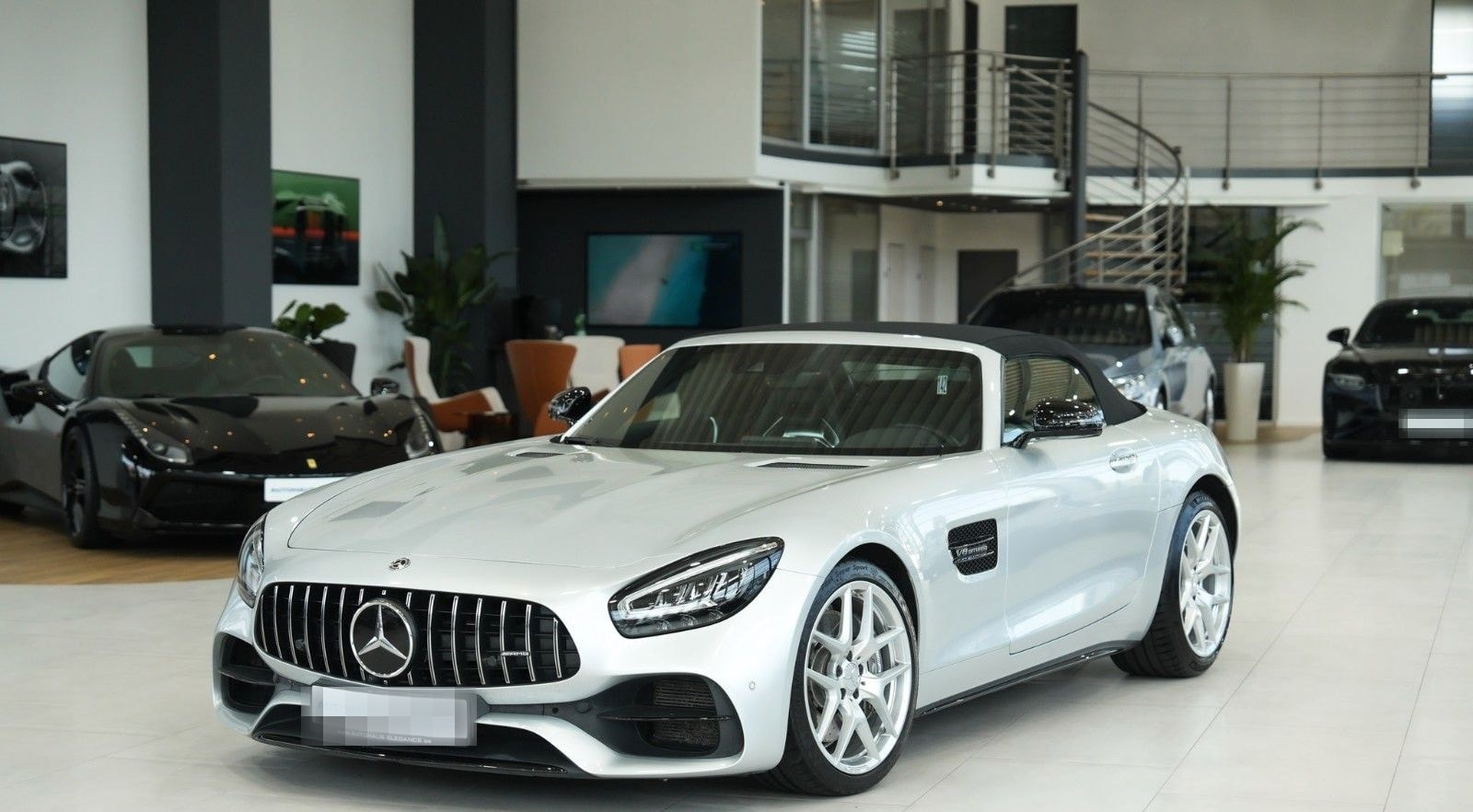 Mercedes-Benz AMG GT Road. *AMG-PERF-SITZE*NIGHT*SPORTABGAS* foto 6