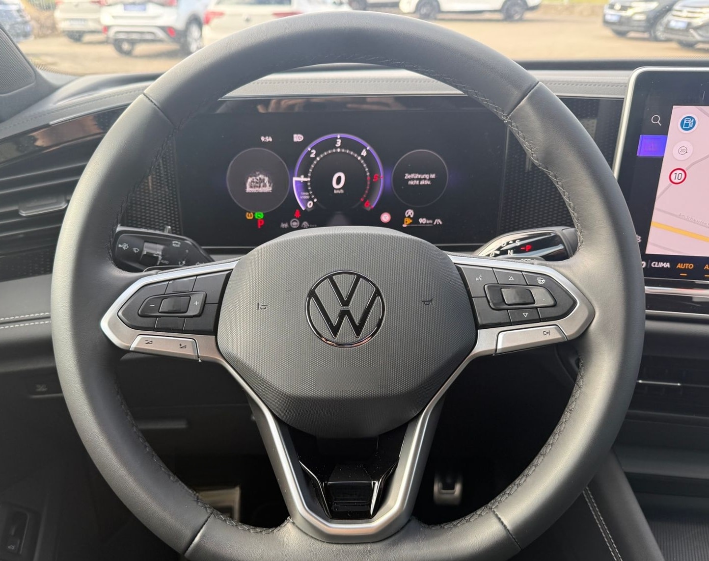 Volkswagen Tiguan 2.0 TDI DSG Matrix 360° AHK Keyless HeadU foto 12