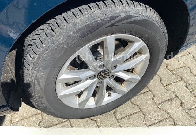 Volkswagen Passat Variant 1,5 TSi DSG AHK PDC LED SHZ foto 22