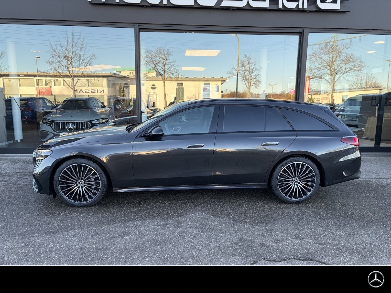 Mercedes-Benz E 450 d T 4M AMG Prem.Plus Air Pano HUD Superscr foto 2