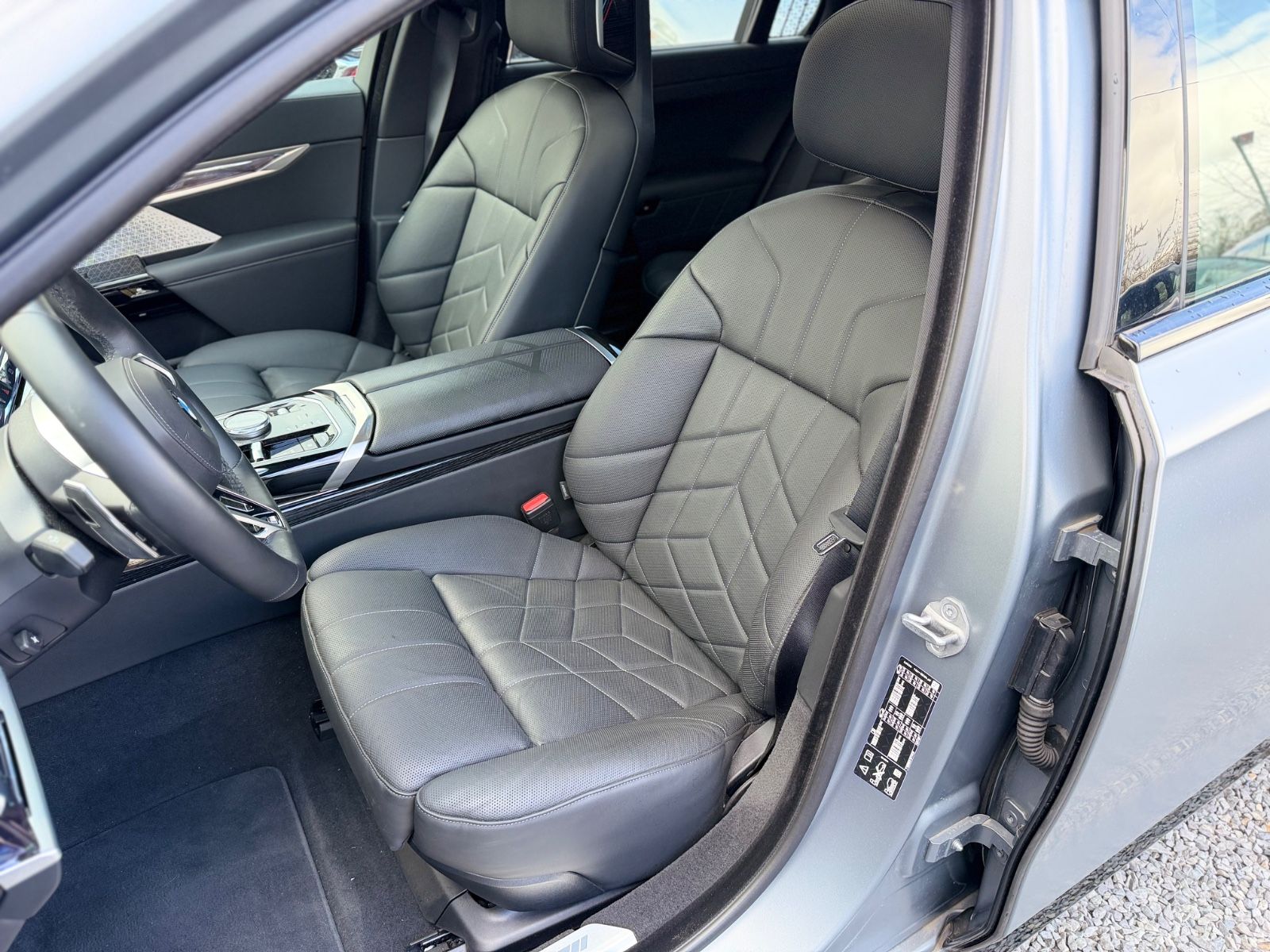 BMW 740 d xDrive M Sport+LED+PANO+LEDER+B&W+STAND foto 10