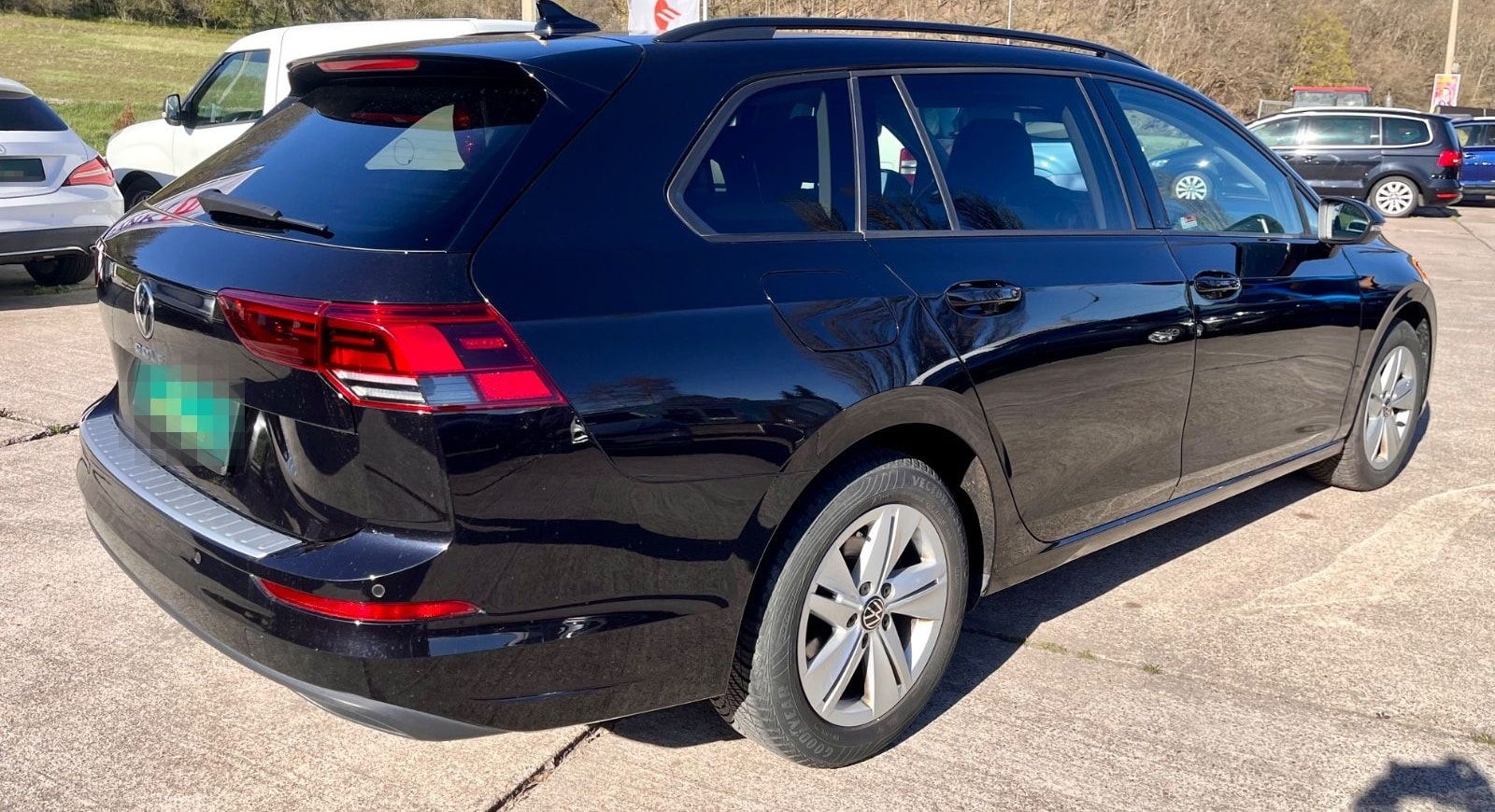 Volkswagen Golf VIII Variant Life foto 5