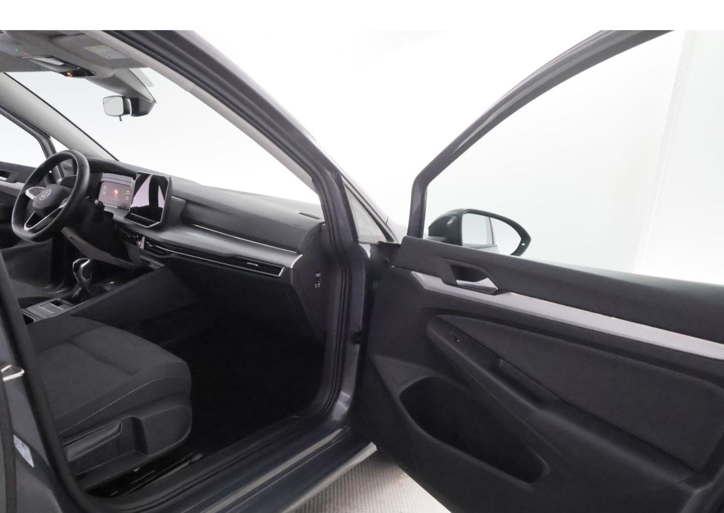 Volkswagen Golf Variant VIII 1.5TSI Life+LED+VIRTUAL+TEMPO foto 19