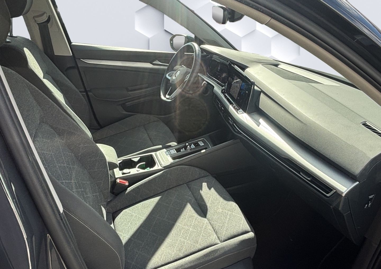 Volkswagen Golf VIII Life 2.0 TDI SCR DSG LED ACC PDC Stand foto 19