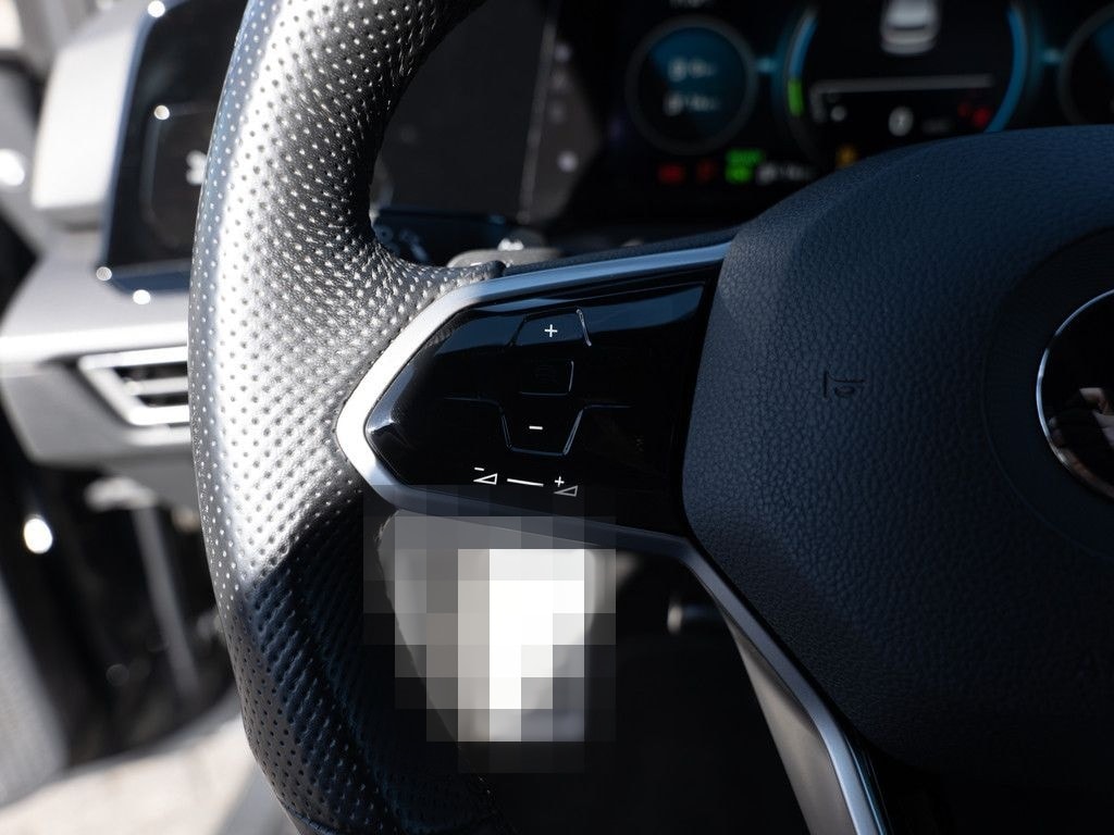 Volkswagen Golf VIII GTE 1.4 TSI eHybrid LED STANDHZ NAVI foto 20