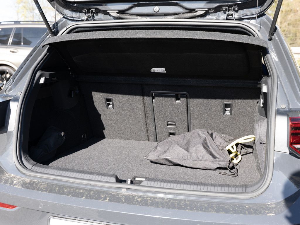 Volkswagen Golf VIII GTE 1.4 TSI eHybrid LED STANDHZ NAVI foto 10