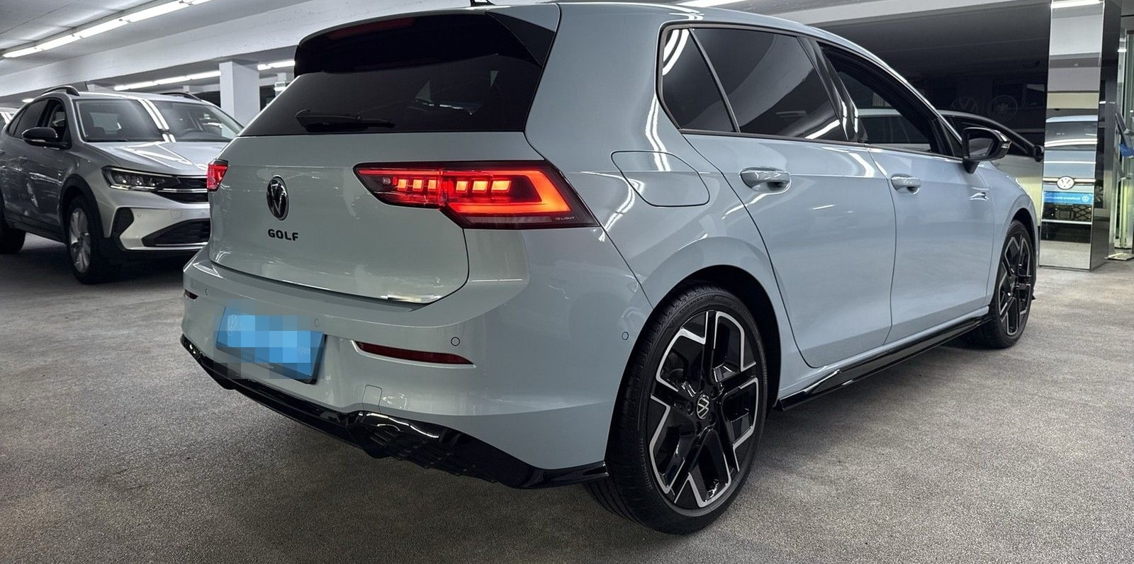 Volkswagen Golf R-Line 1.5 eTSI DSG LED Matrix+NAVI+HUD+ACC foto 5