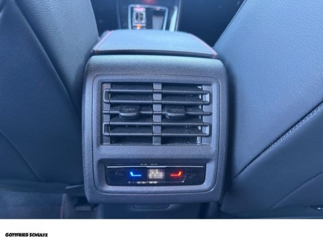 Volkswagen Golf GTI Clubsport DSG LED SHZ PDC LM ZV foto 17