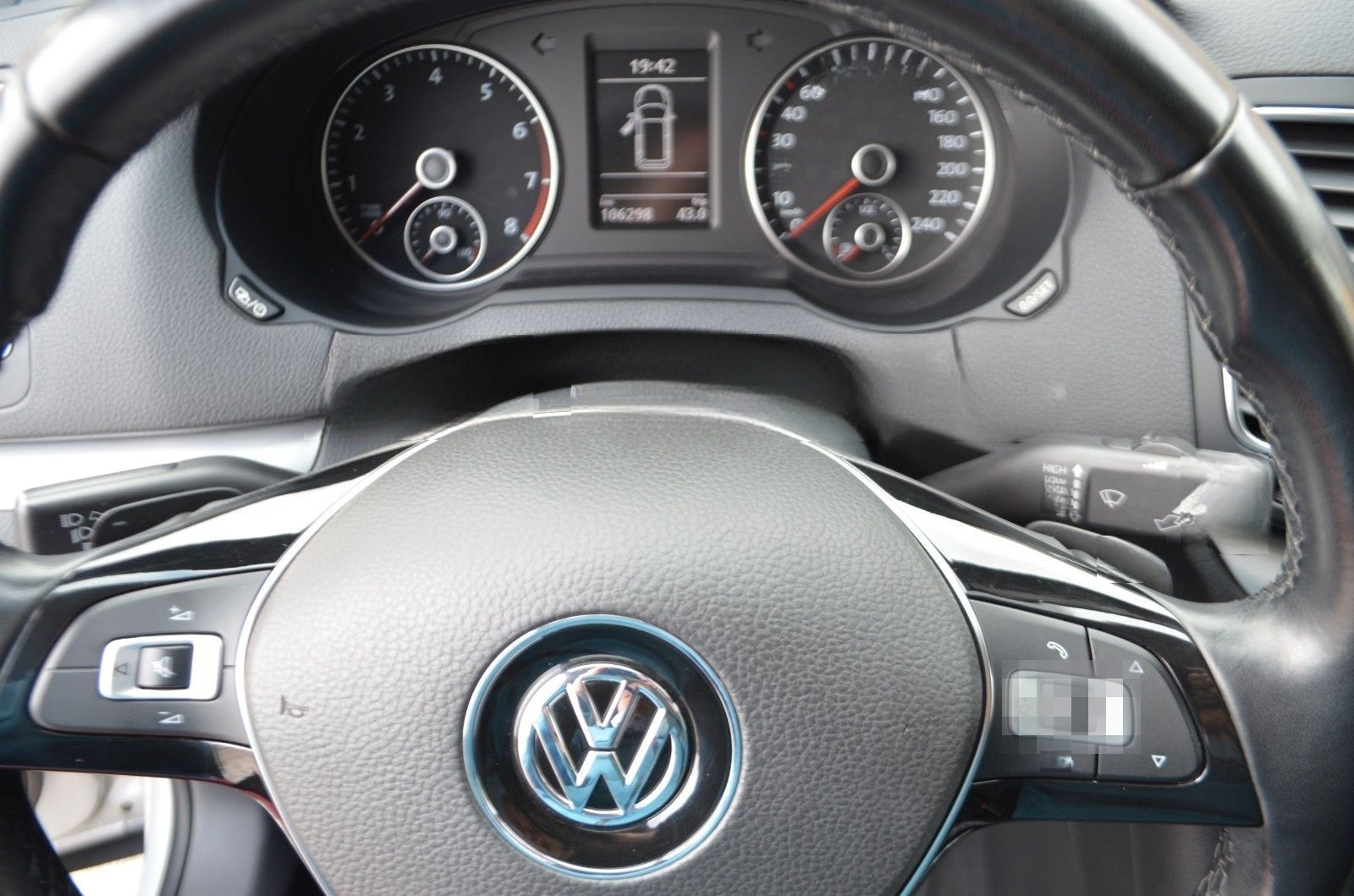 Volkswagen Sharan 1,4 DSG/ 1.Hd/AHK/Leder/Xenon/Kamera foto 9