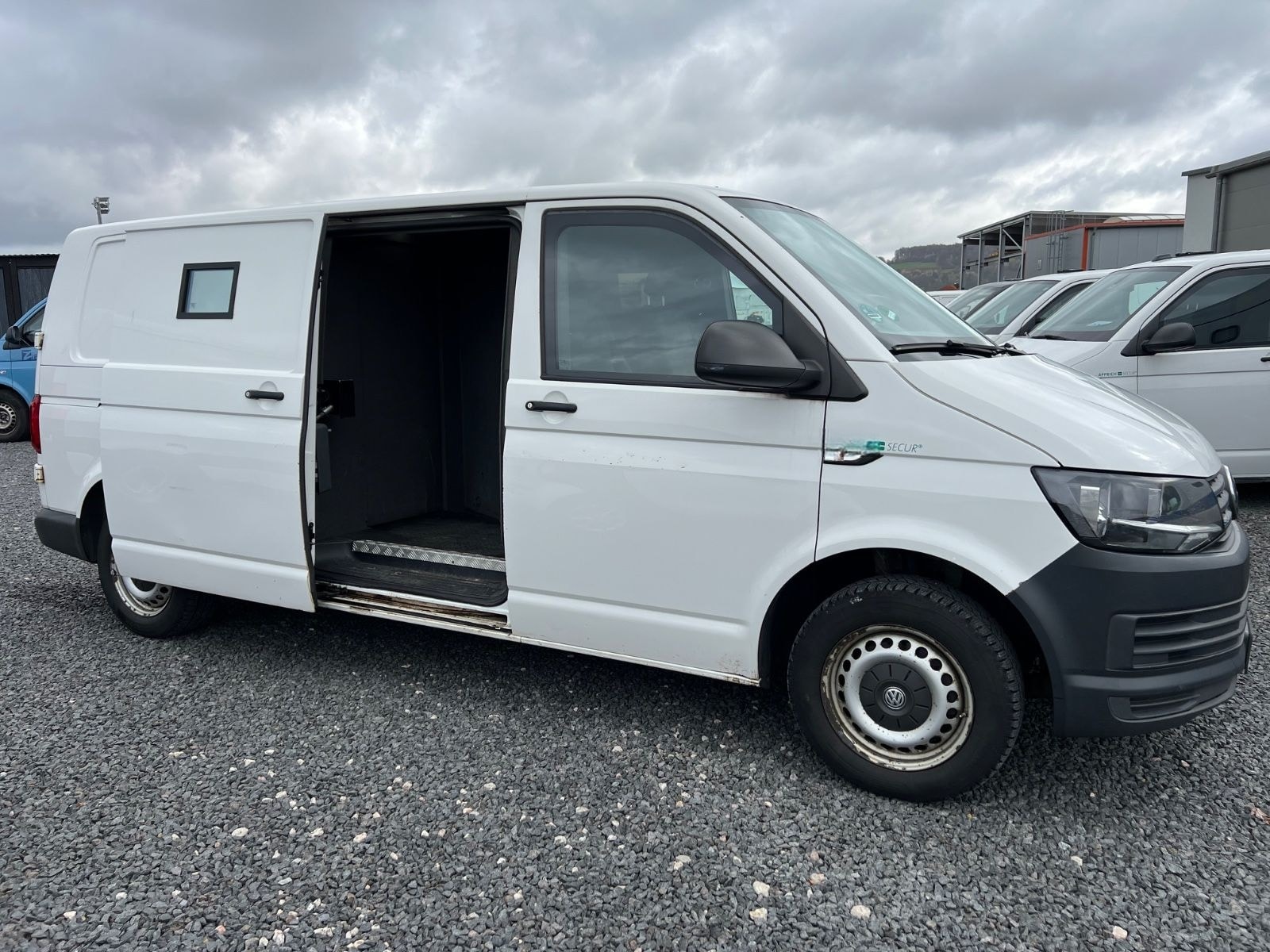 Volkswagen T6 Lang*GELDTRANSPORTER*GEPANZERT*ARMORED*140PS* foto 19