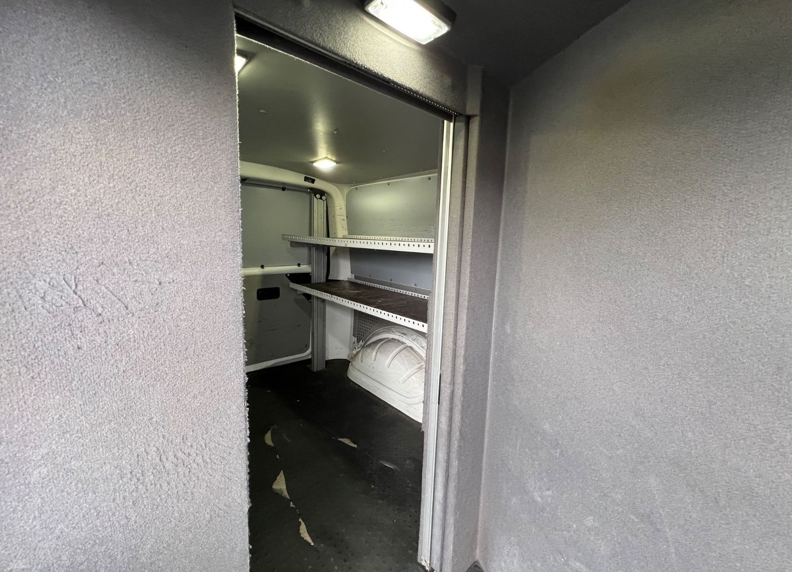 Volkswagen T6 Lang*GELDTRANSPORTER*GEPANZERT*ARMORED*140PS* foto 24