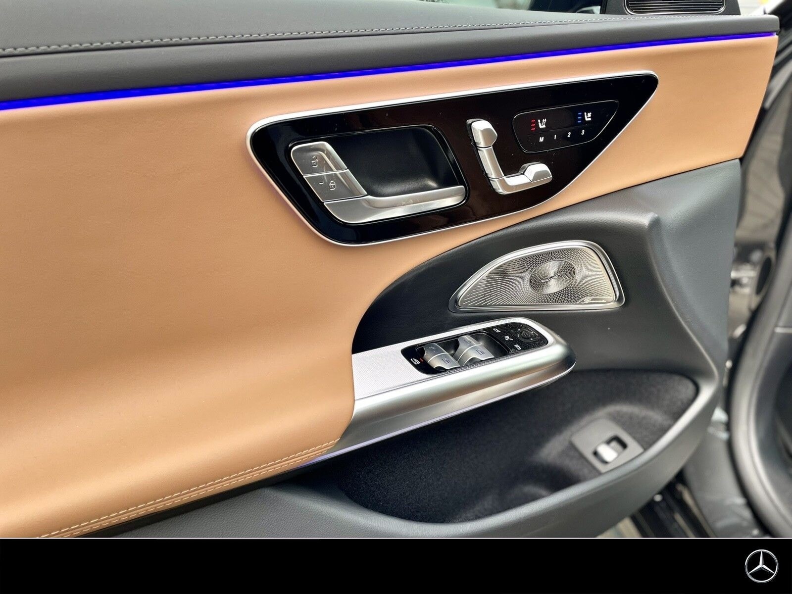 Mercedes-Benz E 450 d 4M T AMG Night Distr Superscr Airm AHK foto 3