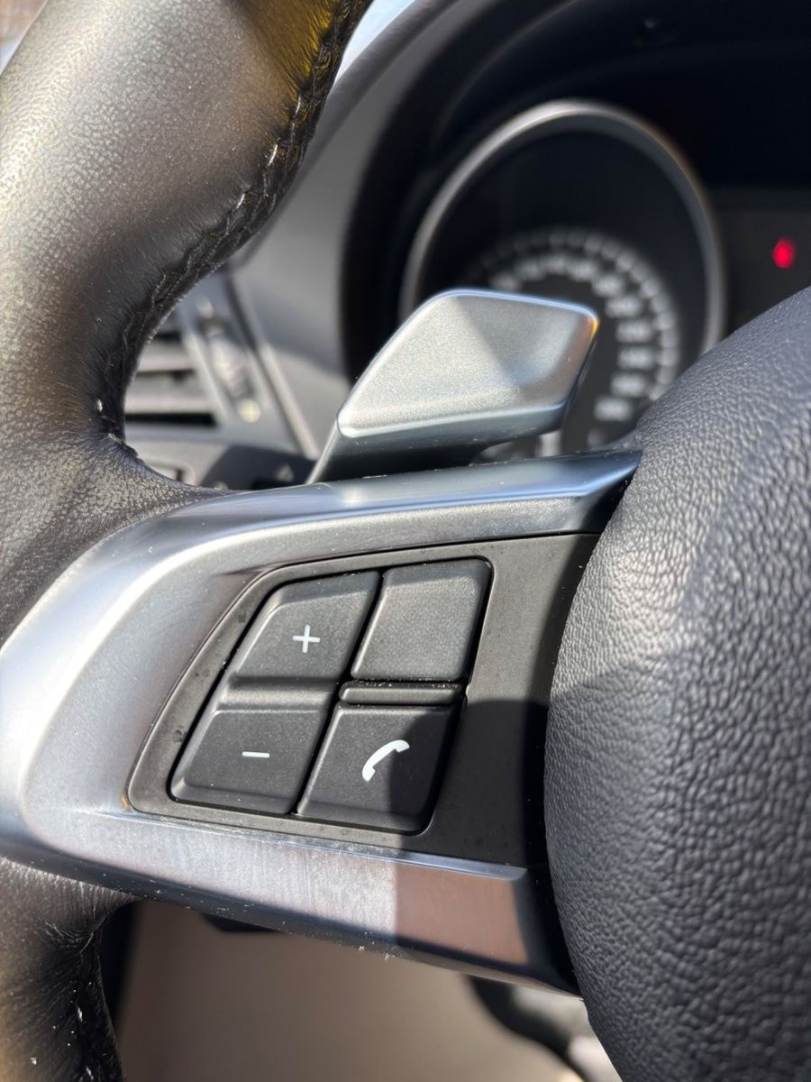 BMW Z4 sDrive35i foto 12