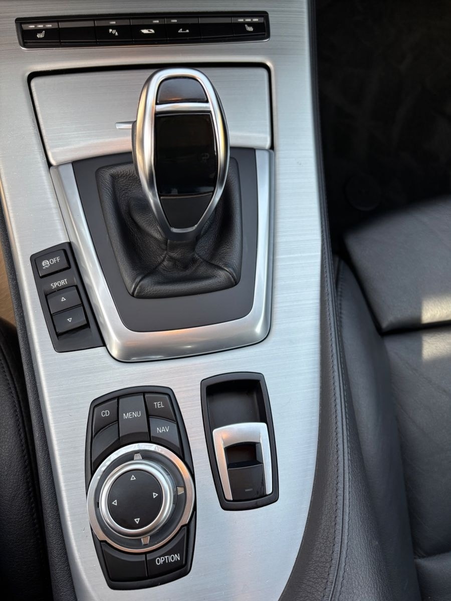 BMW Z4 sDrive35i foto 15