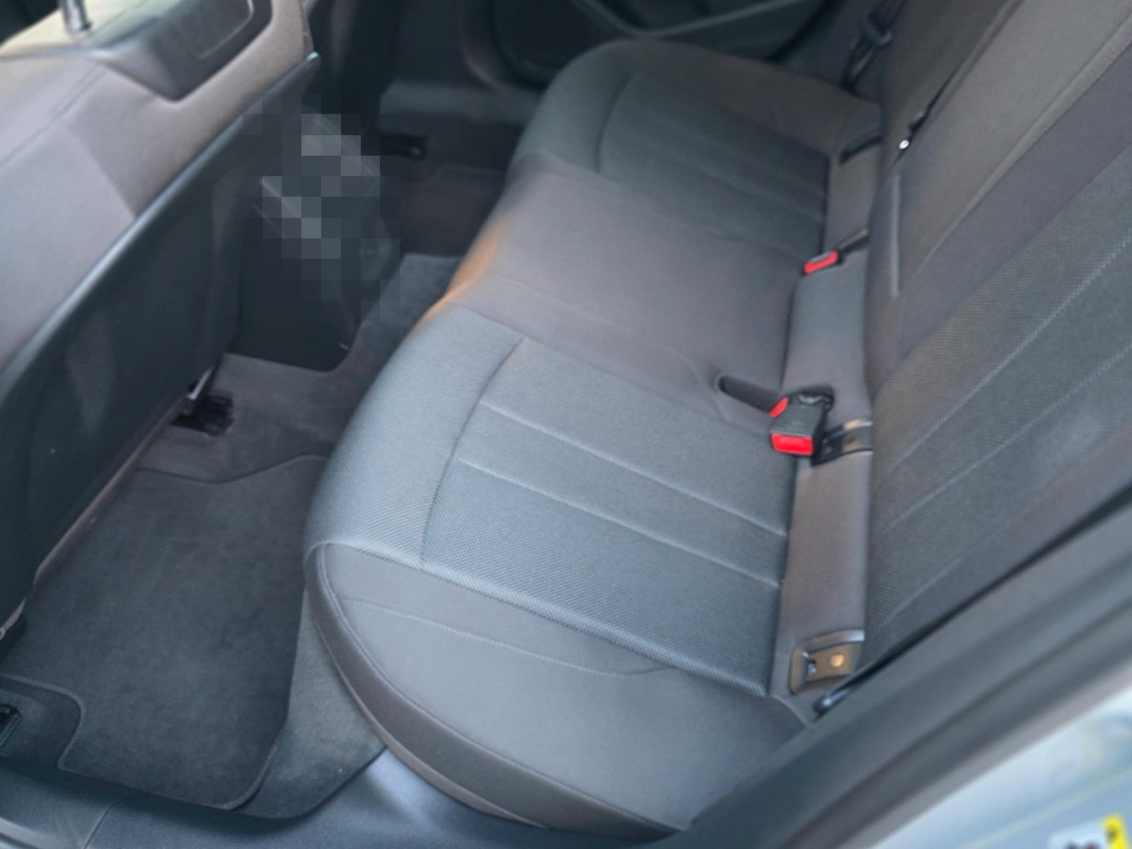 Audi A4 Avant 35 TDI advanced,360KAM,LED,1Hand foto 15