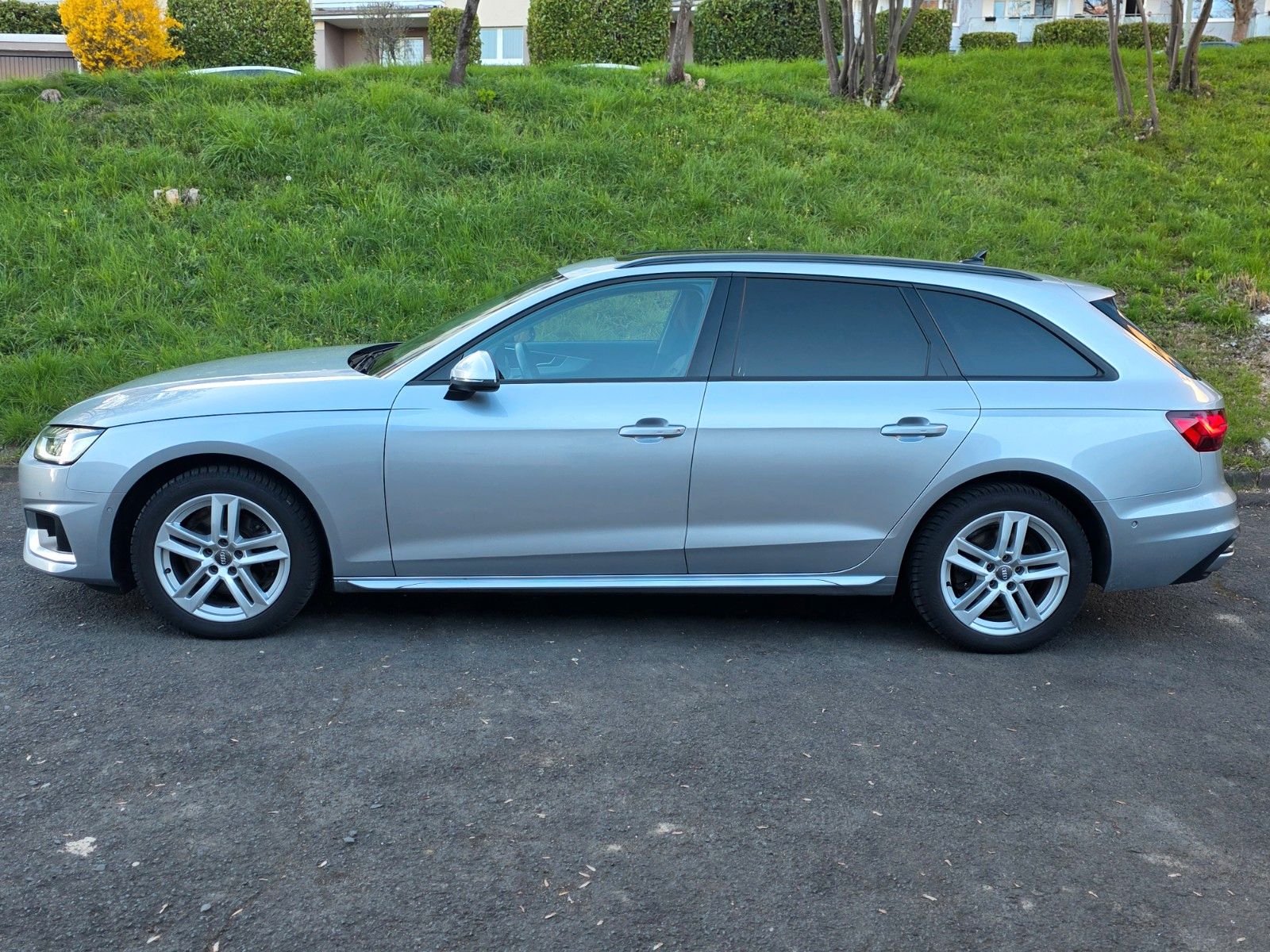 Audi A4 Avant 35 TDI advanced,360KAM,LED,1Hand foto 6