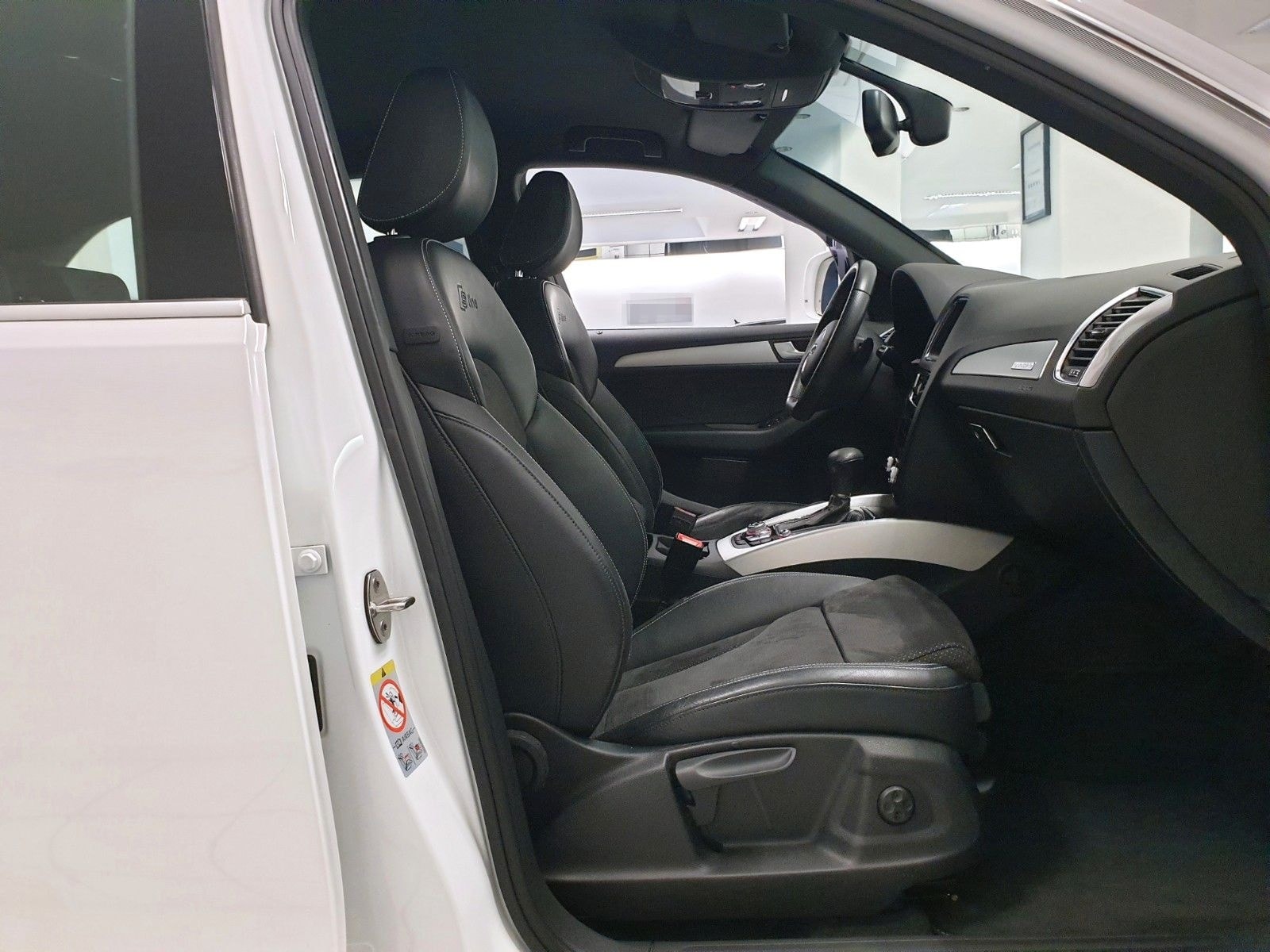 Audi Q5 2.0 TDI Quattro S Line S Tronic AHK NAVI LED foto 10