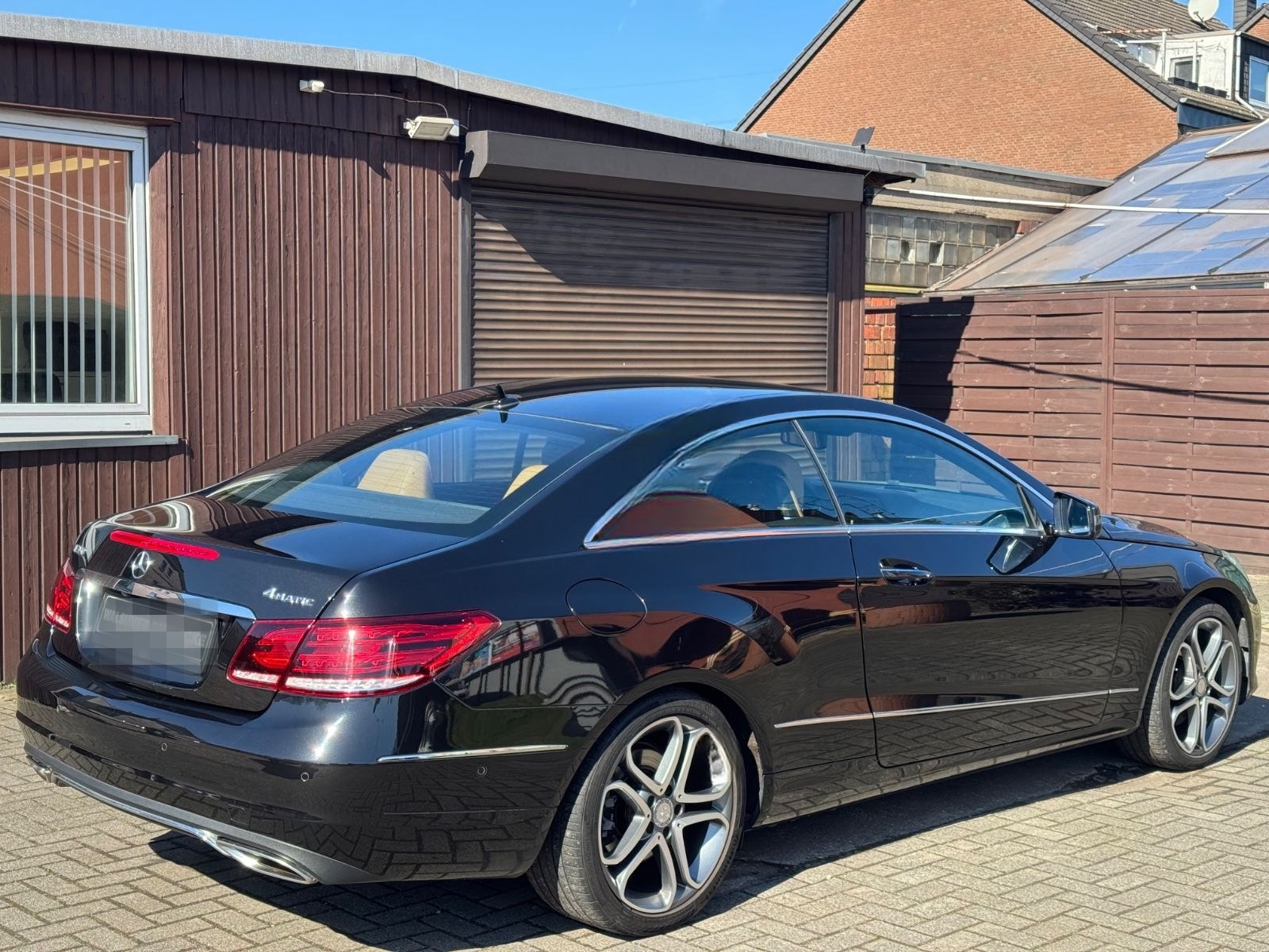 Mercedes-Benz E 350 Coupe 4Matic LEDER 360° ILS H/K MEMORY foto 25